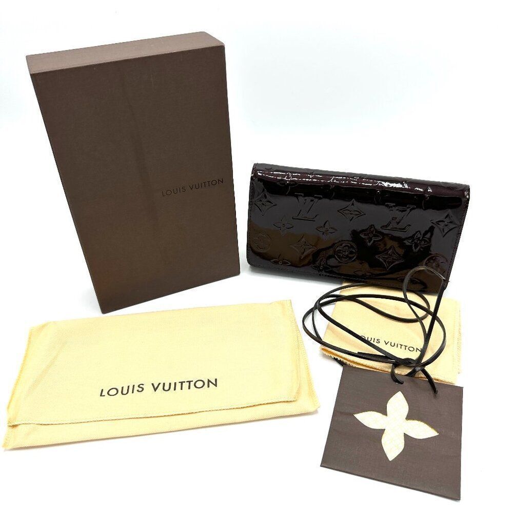 Louis Vuitton Amarante Vernis Wallet on Chain